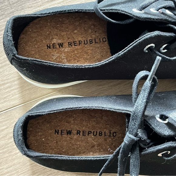 Republic Mens NR01040001 Black Low Top Night Cap Canvas Size 9.5 Sneakers - Picture 9 of 12